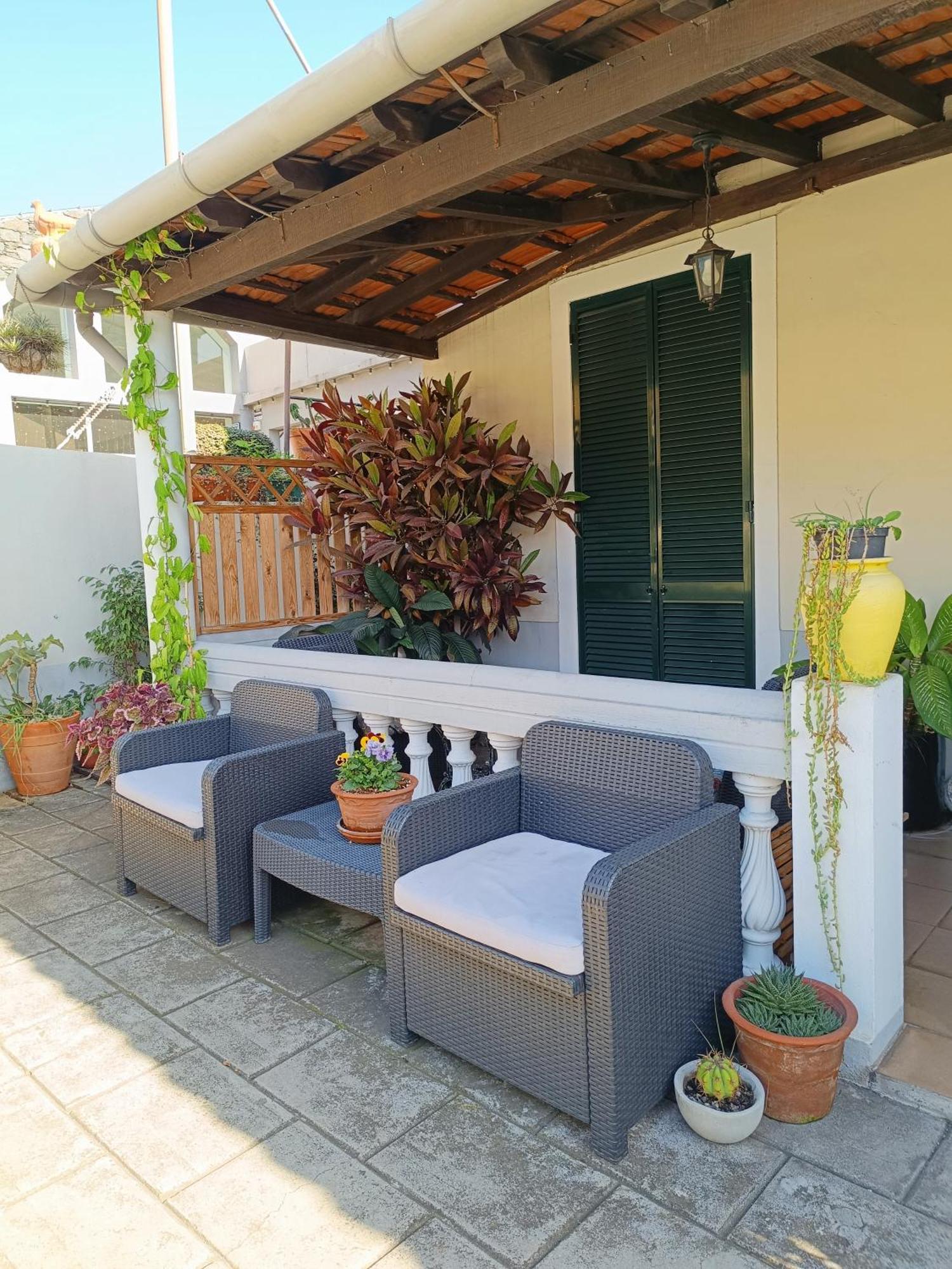 Home & Flower - Private Bedrooms Funchal Luaran gambar